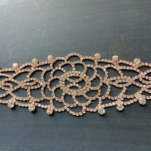 Crystal choker NWT